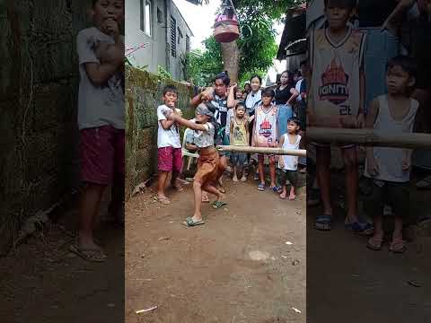 palarong pambata funny moments #funnyvideo #birthdayparty #palayok #palarongpambata