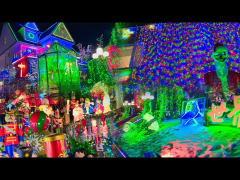 Amazing Christmas Lights With Beautiful Decorations In America | Dyker Heights In NY