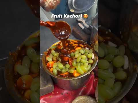 Fruit Kachori ❤️❤️#shorts #ytshorts #foodshorts #foodlover #streetfood #trending #kachori #fruits