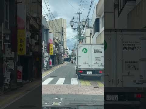 Driving in Japan, an alleyway in Beppu