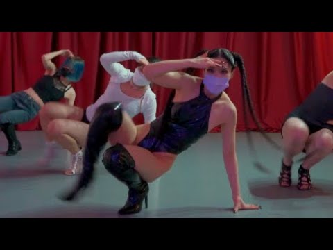 Vogue femme Class | kevin jz prodogy - im here for this shit!!!!!