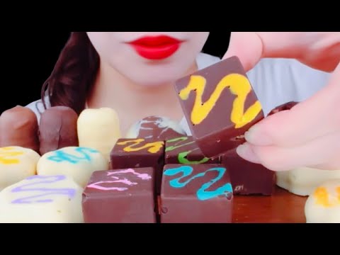 ASMR Pistachio and White Chocolate Eating Vlog, Mukbang 피스타치오와 화이트 초콜릿 먹기 @SongyiASMR