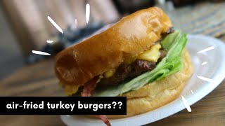 Cookin' With Kayy | Turkey Burgers using an Air Fryer