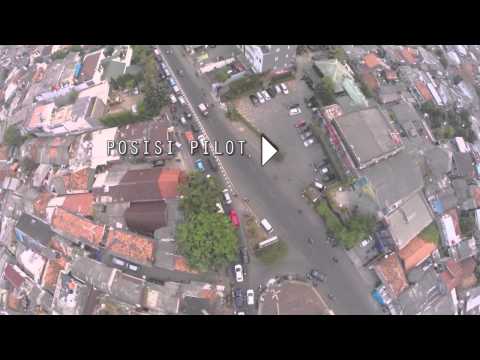 DJI Phantom Crash in the middle of Jakarta traffic jam