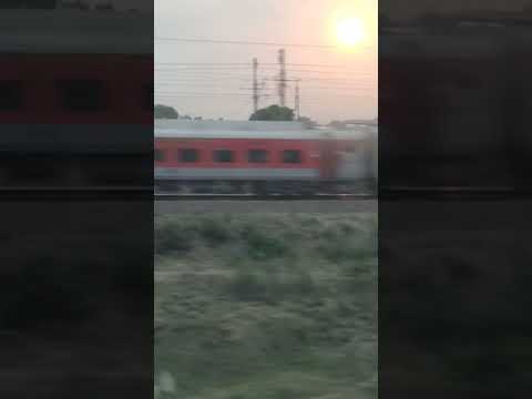 12034 Shatabdi Express running video #etawahjunction #railway #train #indianrailways