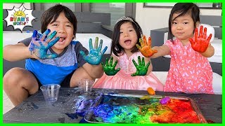 Easy DIY Science Experiments for kids Rainbow Baking Soda and Vinegar