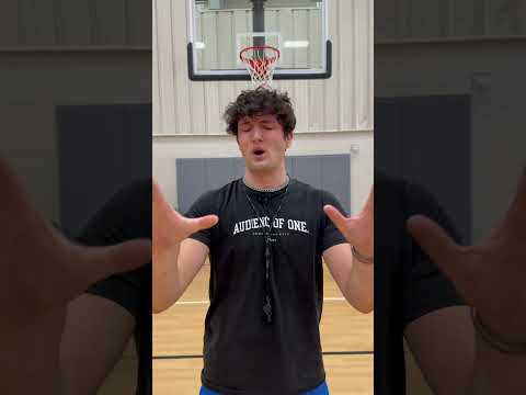 No way he said that at the end🤣🏀 #viral #basketball #shorts #basketballtrainer #sports #hoops