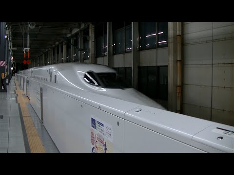 山陽新幹線N700系1000番台 のぞみ157号博多行き 広島駅入線