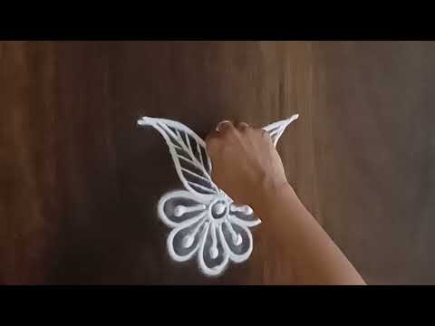 Very easy flower rangoli/Freehand rangoli/दररोज साठी सोपी रांगोळी/ easy flower rangoli #dailyrangoli