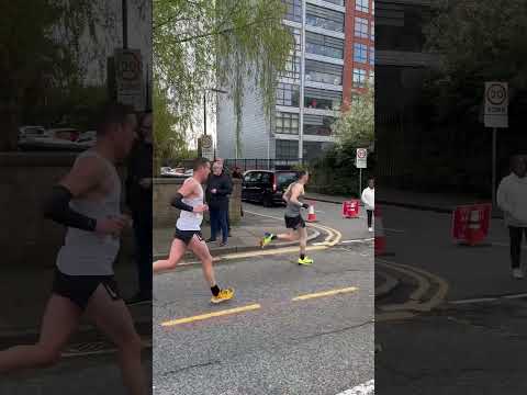 Running 2:35:16 at Manchester Marathon in the Nike Alphafly 3