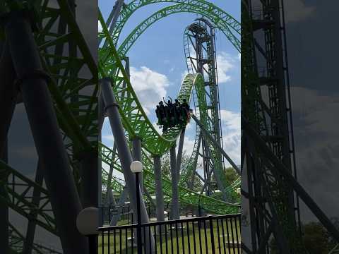 IOWA’S BEST ROLLER COASTER #rollercoaster #travel #ride #themepark #coaster #themeparkfun #inversion