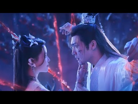 The Blossoming Love：The Dark Domain Saint Forcefully Kissed the Strongest Swordsman Xie Xuechen