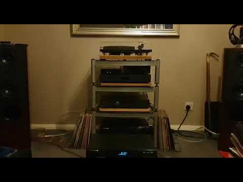 Trev's Akai am-95 Reference Master/Kef 104.2/ Marantz Cd 63mkii Ki