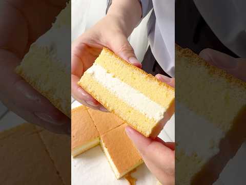 Would you try this soft cake sandwich? #softcake #fluffycake #recipe