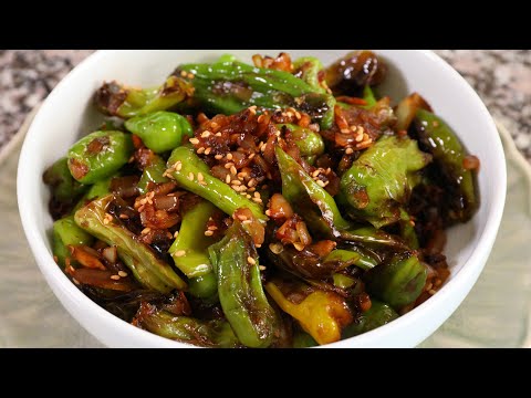 Stir-fried green chili peppers (Gochu-bokkeum: 고추볶음)