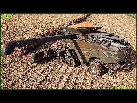 American Farmers Harvest 2.9 Billion Pounds of Corn This Way - Agriculture