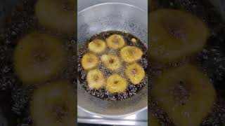 medu vada soft vada  बनाए आप भी इसी तरीके से स्वादिष्ट लगेगी 😋#evening snacks recipes #shortvideo