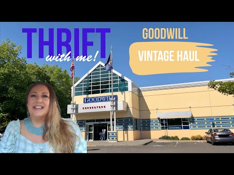 GOODWILL THRIFTING | Thrift With Me! | Shopping For Vintage To Resell + HUGE SURPRISE ANNOUNCEMENT!