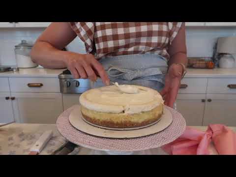 How to Assemble My Cherry Cheese Pie Cake