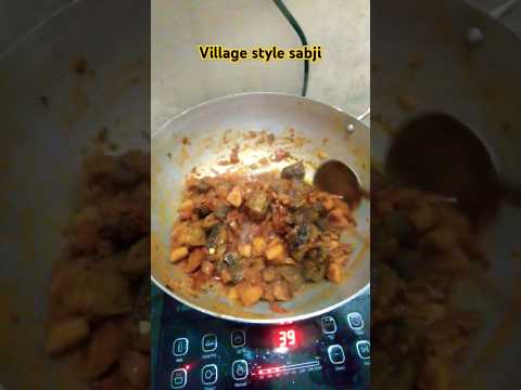 Village style karela aalu ki sabji #village recipe #desi recipe #shorts #trending 🥘