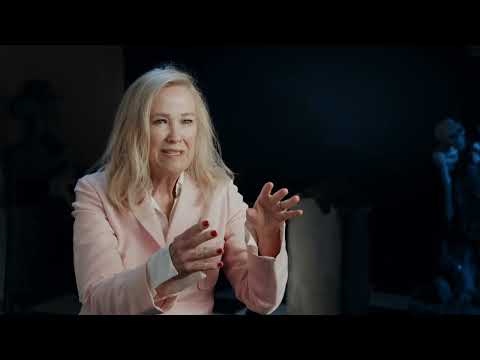 Catherine O'Hara • Beetlejuice 2 Interview