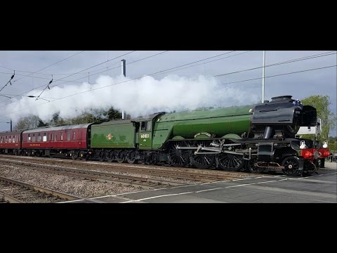 Flying Scotsman at speed and express trains on the East Coast Mainline. Fast Trains