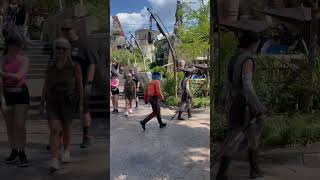 ✨Seeing Rey in Star Wars Galaxy’s Edge #disneyworld #starwars #galaxysedge #reystarwars #disneyvlog