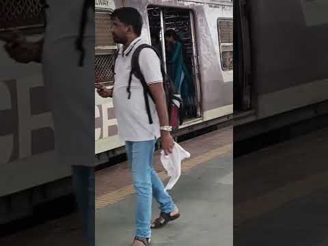 Mumbai local train India #shortvideo #ytshorts #viralvideo #shorrts