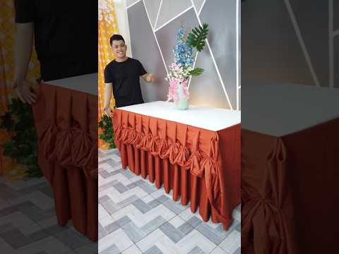 KNIFE PLEATS DESIGN TABLE SKIRTING