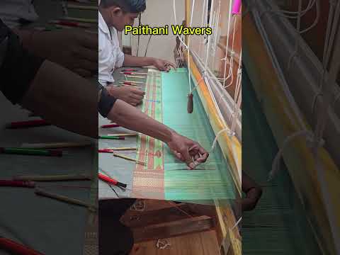 Manufacturing Silk Saree Pallu Design #traditional #paithani #silk #making #pallu