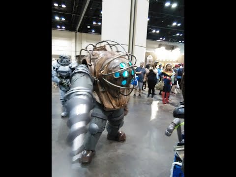 BIG DADDY invades MegaCon Orlando 2018! (Bioshock Cosplay)