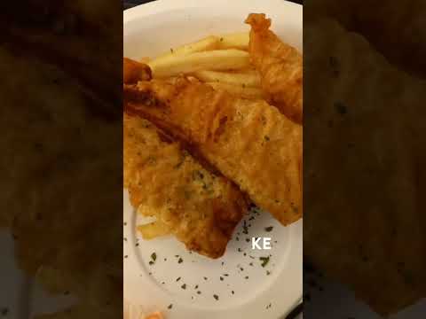 Fish chips 🍟 #shorts #youtubeshorts #food #kevlogs