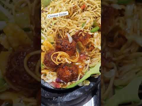 Chinese Sizzler | Noodle Sizzler | Delhi Street Food | Manchurian #shorts