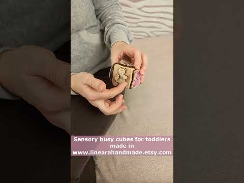 Sensory cube for toddler from Linearahandmade. Great fine motor skills toy for 1 year old. #babygift