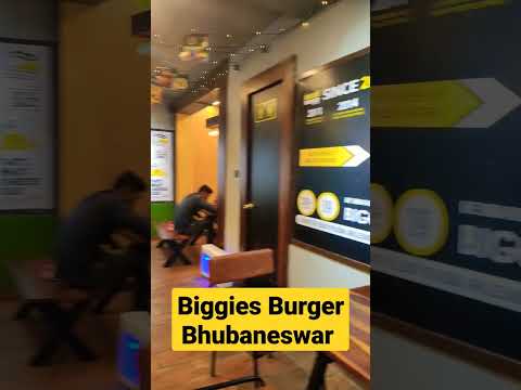 Best Burger 🍔 in Bhubaneswar 🤗 #trending #odiashorts #viral