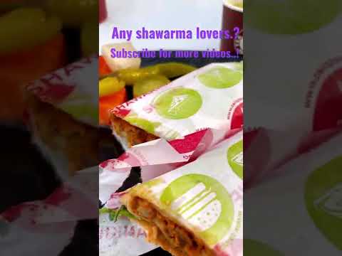 யாருக்கு சவர்மா பிடிக்கும்.? Comment panuga..! Any shawarma lovers? #shorts #shawarma #foodie