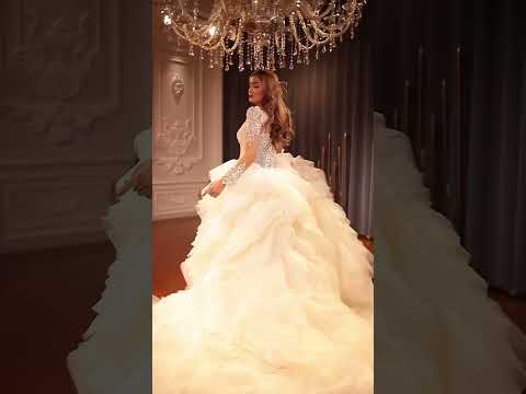 Mermaid wedding dress with detachable skirt luxury style