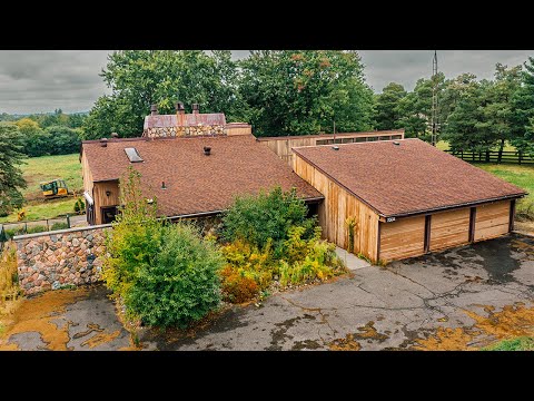 Exploring the Most INCREDIBLE Abandoned 1970's Dream Estate | UNTOUCHED FOR 50 Years!