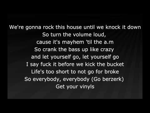 Eminem - Berzerk (lyrics)