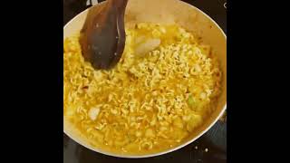 Cheesy Maggie 😍  #maggi #formaggielovers #quicksnackrecipe #easysnackrecipe #tastysnackreceipe