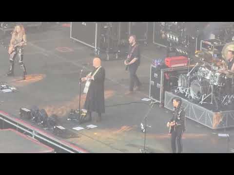 smashing pumpkins disarm Cincinnati Ohio Great American ballpark 8/22/2024