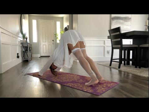 IMPORTANT YOGA STRETCHES TO TRY