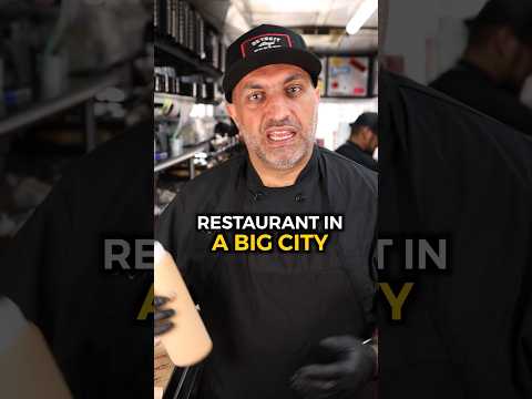 Pros & Cons of Having a Restaurant in a Big City