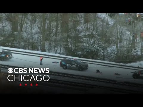 Rock Island Metra line stopped after train hits car outside Chicago