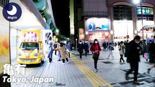 【亀有（亀有駅）】（東京都 葛飾区）ちょっと色っぽい女性が立つ裏路地