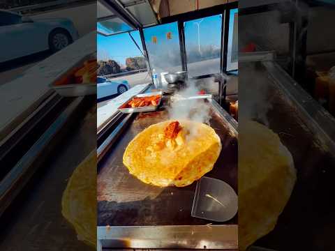 Asian street food crepe pancake #food #crepe #streetfood