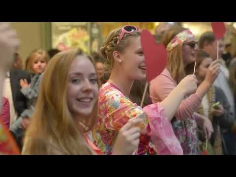 All You Need Is Love - The Peteles (2015), Flashmob in der City-Galerie Siegen