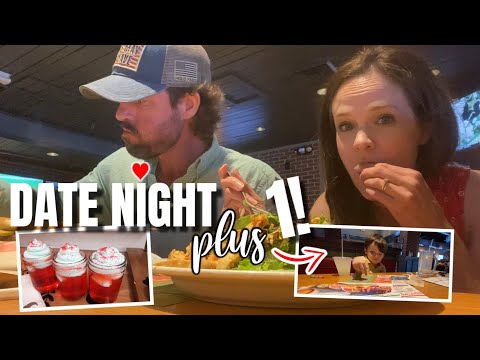 I should've got that! 😂 Whipped Berry Blasts Drinks & Chili's Night Out! | Southern Family Food VLOG