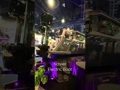 Electric Boat / Navier Mobility / Electric Boat Taxi /  CES 2023 in Las Vegas / hydrofoil