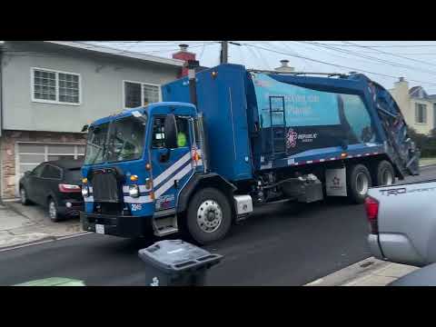 2022 Peterbilt 520 McNeilus RearLoader #2045 - Recycling